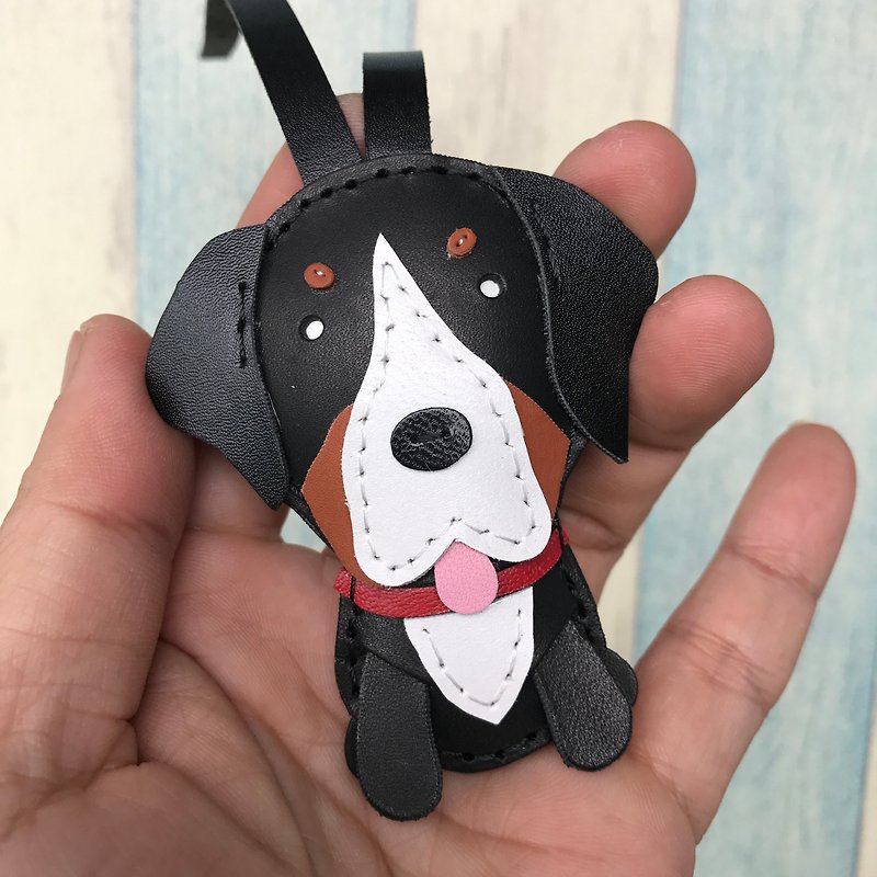 Healing small things black cute Saint Bernard dog hand-sewn leather charm small size - พวงกุญแจ - หนังแท้ สีดำ