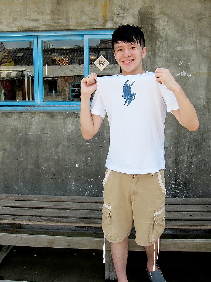 Dragon Boat Festival promotions - T-Shirt two 10% off + free ~ (blue dye T single area) - เสื้อยืดผู้หญิง - ผ้าฝ้าย/ผ้าลินิน ขาว