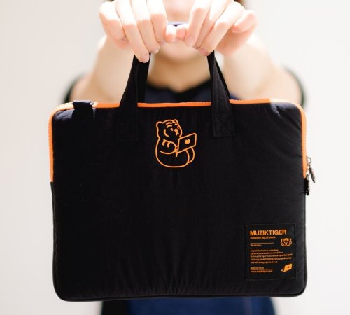 sitting tiger laptop bag/laptop bag/iPad bag (black) - Shop
