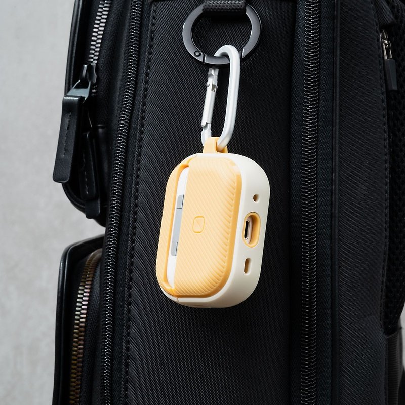 AirPods Pro 2 Clyde snap-on dual-material protective case with carabiner - beige/yellow - ที่เก็บหูฟัง - วัสดุอื่นๆ สีเหลือง