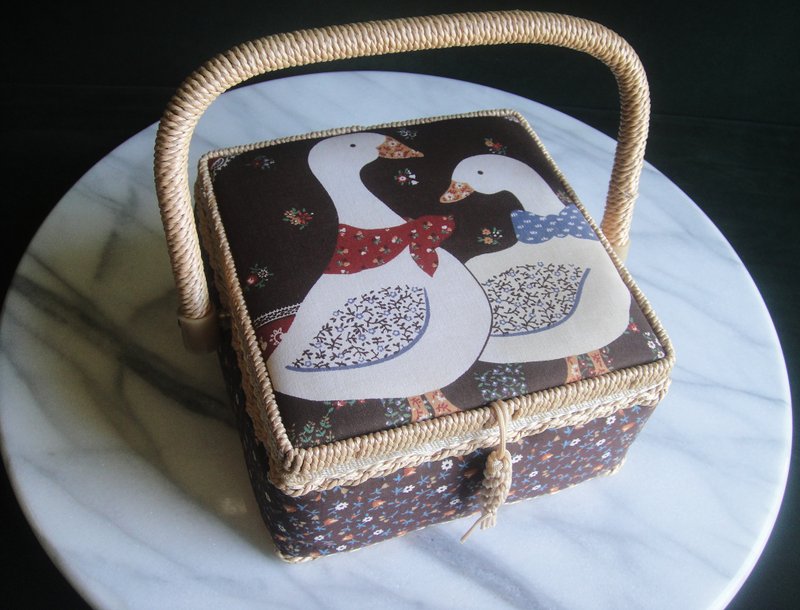 [OLD-TIME] Early second-hand SINGER sewing box tailoring box - กล่องเก็บของ - วัสดุอื่นๆ หลากหลายสี