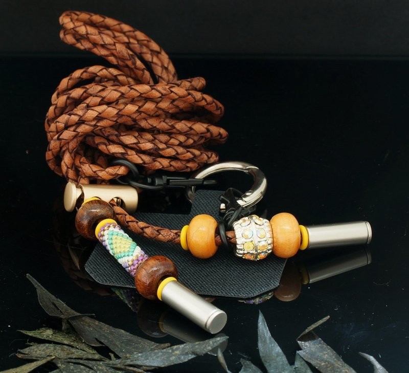 手編啡皮繩電話掛繩套裝 ( 可自行配搭家中已有的 Pandora Bead ) - 手機掛繩/背帶 - 真皮 