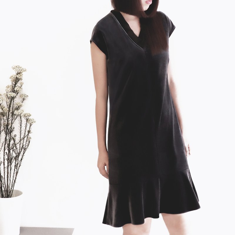 深灰黑色絲絨無袖 喬其雪紡領邊V型連身裙連衣裙 洋裝 - 連身裙 - 聚酯纖維 灰色