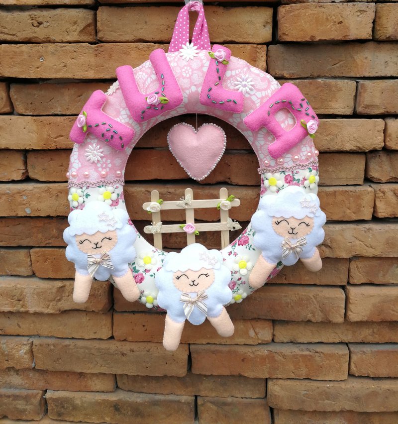 Decorated children's name mobile - 壁貼/牆壁裝飾 - 其他材質 