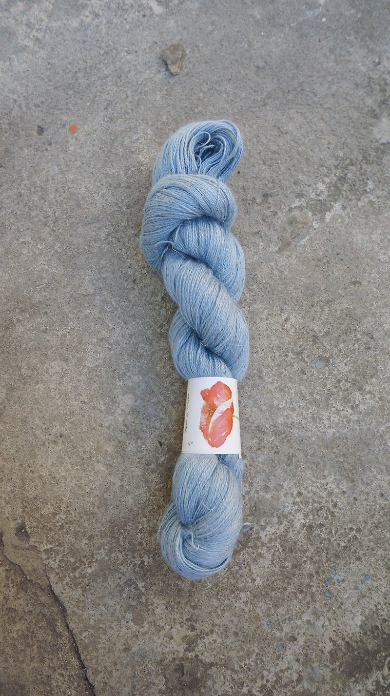 手染蕾絲線。藍灰(羊駝/真絲/亞麻) - 編織/羊毛氈/布藝 - 羊毛 