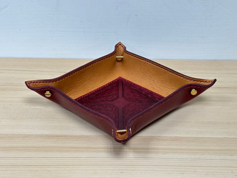 Hand-stitched Vegetable-Tanned Leather Tray 601 - กล่องเก็บของ - หนังแท้ สีแดง