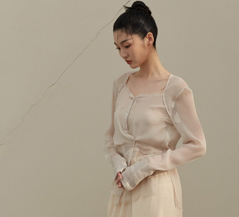 【桑蠶絲】新中式復古 霧感真絲襯衣 - 女上衣/長袖上衣 - 絲．絹 白色