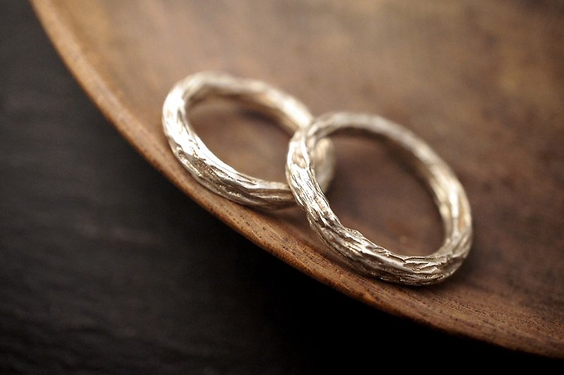The Twinned Twigs Ring - Couples' Rings - Silver Silver