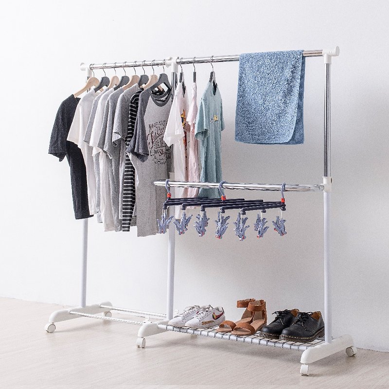 [Bayer Home Furnishing] Japanese multifunctional telescopic clothes drying rack - Hangers & Hooks - Other Metals 