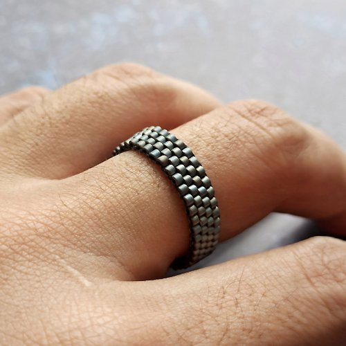 JuJuJewelryShop Stylish men's ring Handmade bead ring for men Flexible ring for guy