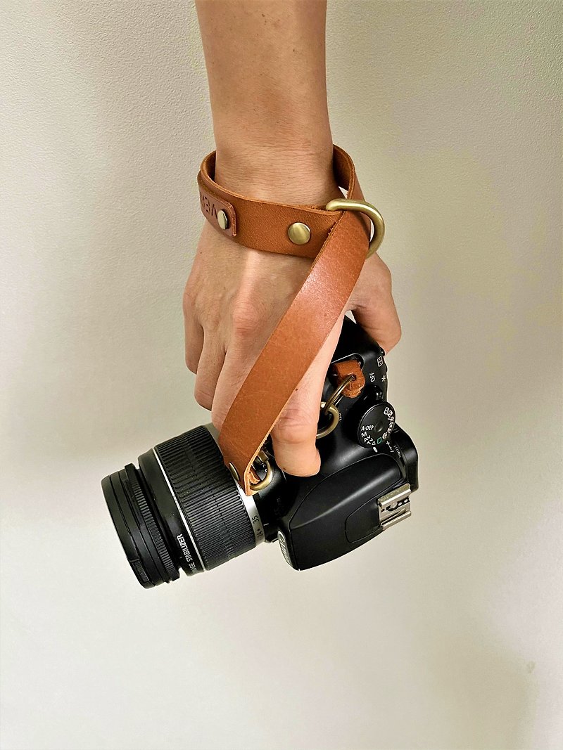 真皮相機腕帶 //  手工相機手腕帶 // 可專屬刻字 - 相機背帶 - 真皮 