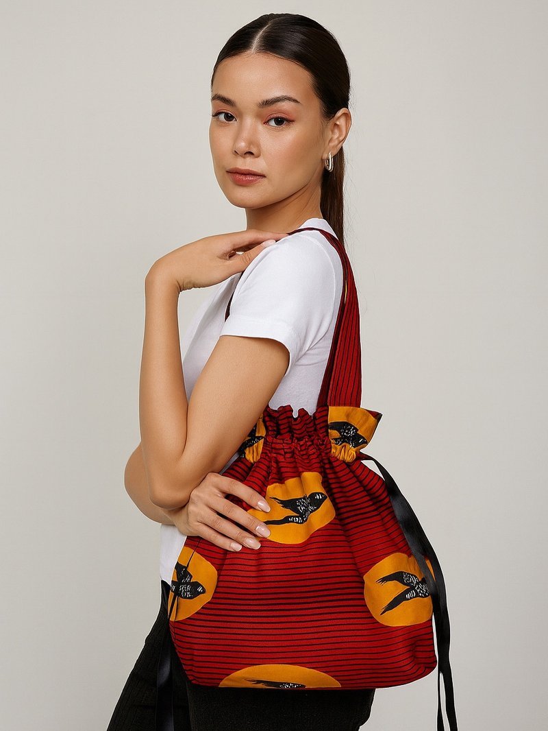 African print drawstring bag, shoulder bag, Ribbon drawstring bag Tote bag Gifts - 束口袋/束口背包/水桶包 - 棉．麻 紅色