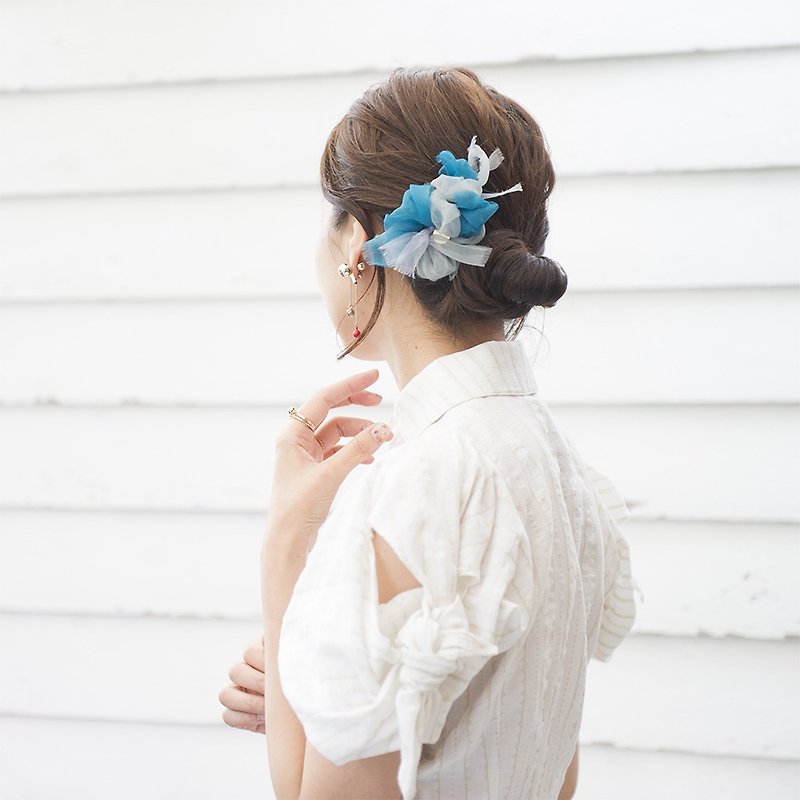 mini || Smoky || Colorful blooming barrette / hair clip