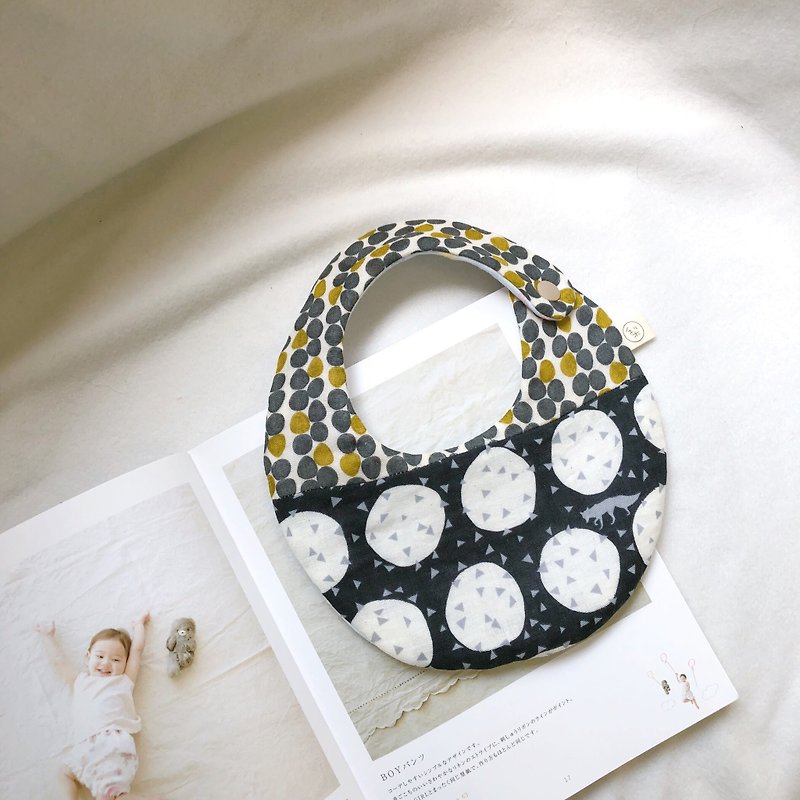 Dot geometric Japanese textile brand echino 8-layer yarn handmade bib saliva towel - Bibs - Cotton & Hemp 