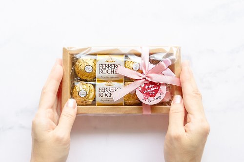幸福朵朵 婚禮小物 花束禮物 情人節禮物贈品 情人節快樂 金莎巧克力6顆入+泰迪熊香皂禮盒