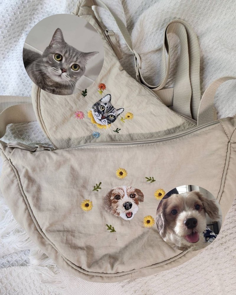 Hand-embroidered pet portrait bag - 寵物推車/寵物背包/外出籠 - 繡線 