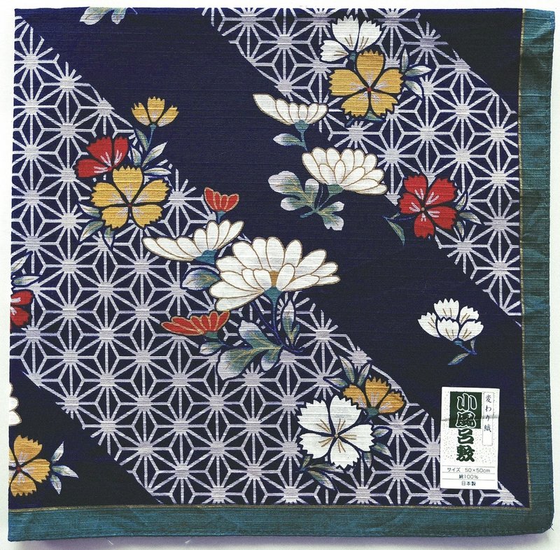 Japanese Furoshiki Gift Wrapped, 20 x 19inches. Philosophy of Mindful - 手帕 - 棉．麻 綠色