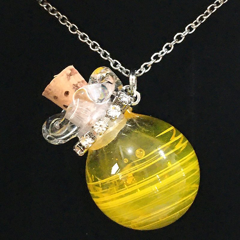 玻璃 香薰/精油/線香 黃色 - 鮮黃透明條紋琉璃吹製香氛瓶項鍊