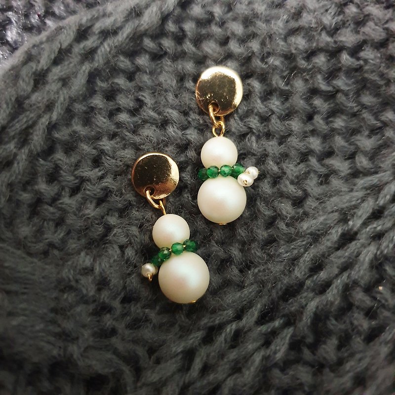 snowman. Green-Clip Earrings Pin Earrings-Christmas - ต่างหู - โลหะ สีเขียว