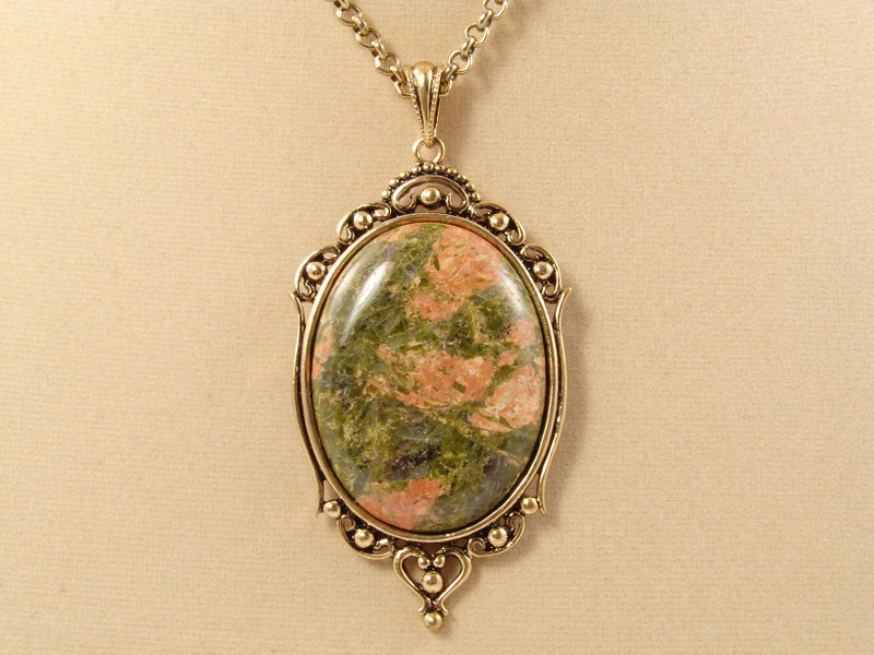 Unakite Jasper Olive Green Pink Stone Victorian Era Pendant Necklace Jewelry - 項鍊 - 半寶石 綠色