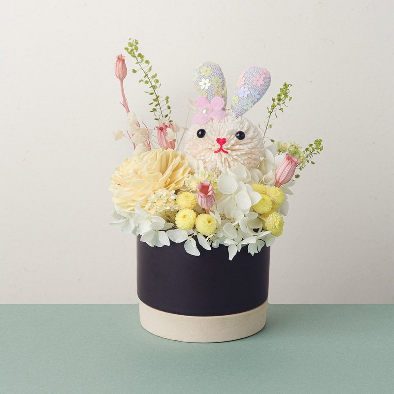 Cute bright rabbit shaped potted flowers, Valentine's Day opening flower gift, new home completion, birthday gift, graduation gift - ช่อดอกไม้แห้ง - พืช/ดอกไม้ 