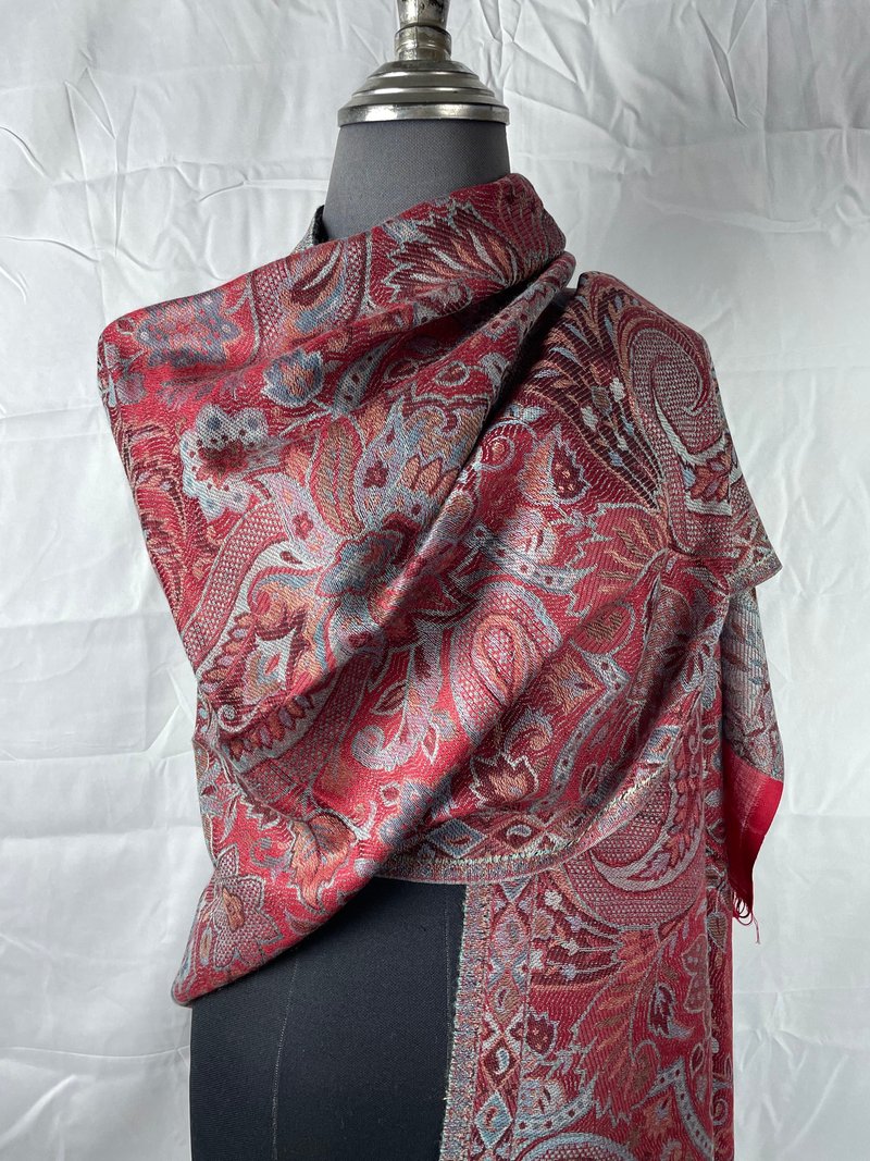 [Mother's Day Gift] Handwoven Silk Shawl from Kashmir, India - Pomegranate Red - ผ้าพันคอถัก - ผ้าไหม สีแดง