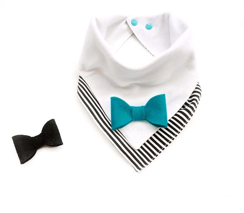 Bi-color bow double sided bib - saliva towel scarf embroidered word moon gift - ผ้ากันเปื้อน - ผ้าฝ้าย/ผ้าลินิน สีดำ