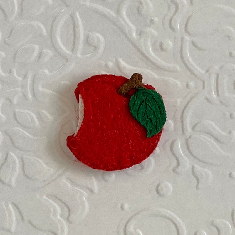 不織布細蘋果磁石 Felt Small Apple Magnet - 壁貼/牆壁裝飾 - 其他材質 多色