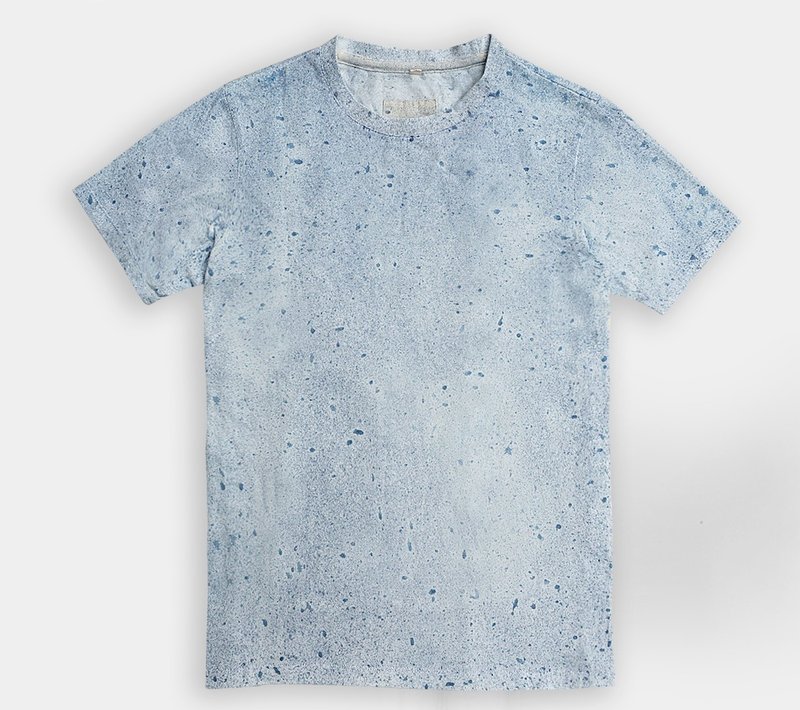 Sandblasted vintage indigo fine shuttle long-staple cotton handmade plant dyed mud dot short-sleeved T-shirt - Men's T-Shirts & Tops - Cotton & Hemp White