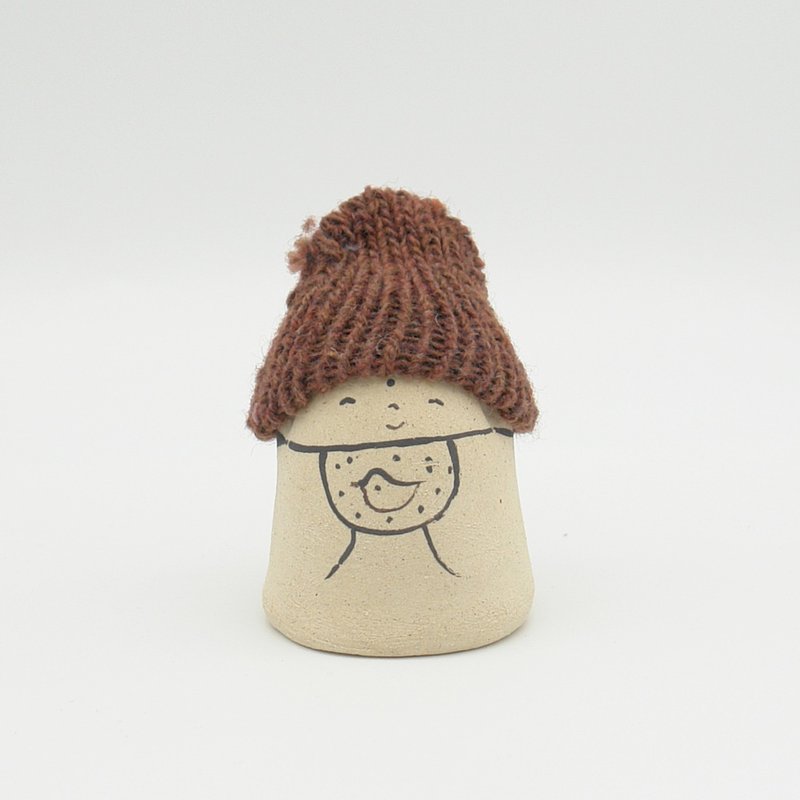 Handmade ceramic doll Jizo wearing a knit hat - Items for Display - Pottery Khaki