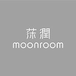  Designer Brands - moonroom