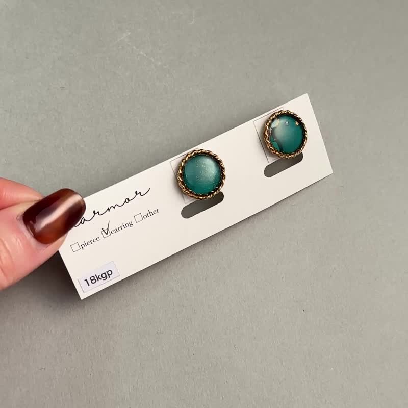 Blue-Green Alcohol Ink Art Earrings with 18kgp Screw-Back Clips - ต่างหู - เรซิน สีเขียว