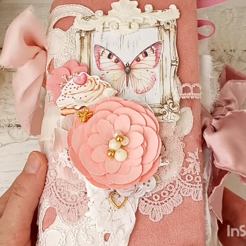 Pink gold flowers junk journal handmade Shabby chic butterfly notebook - 筆記本/手帳 - 紙 粉紅色