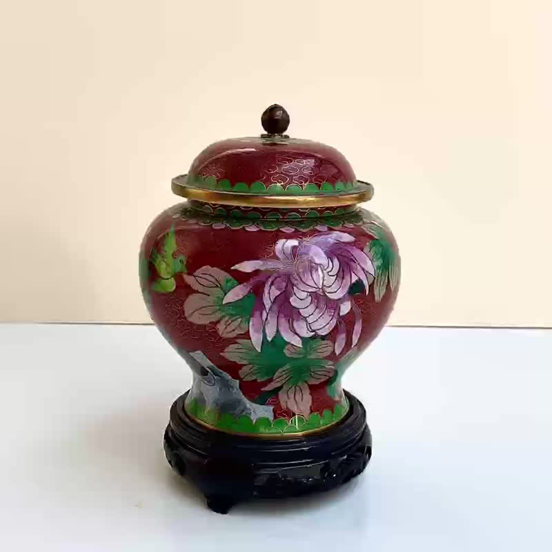 Store Antique Chinese Cloisonne Ginger Jar