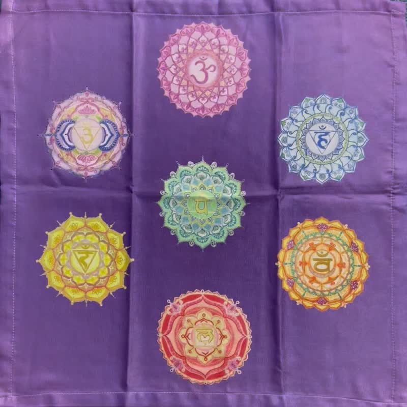 Exclusively created ancient positive energy totem joy Zen seven chakra mandala tarot. hanging cloth. tablecloth. - ของวางตกแต่ง - ผ้าฝ้าย/ผ้าลินิน หลากหลายสี