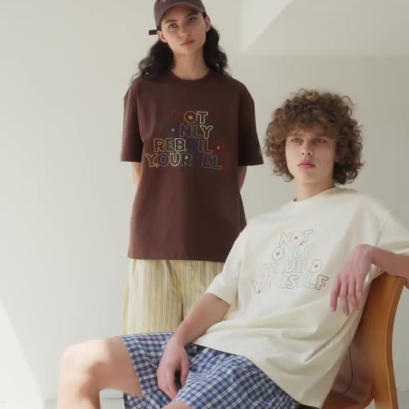 Unisex Loose Hand-embroidered Slogan Flower Pure Cotton Round Neck Short Sleeve T-shirt Couple Outfit - เสื้อยืดผู้หญิง - ผ้าฝ้าย/ผ้าลินิน หลากหลายสี