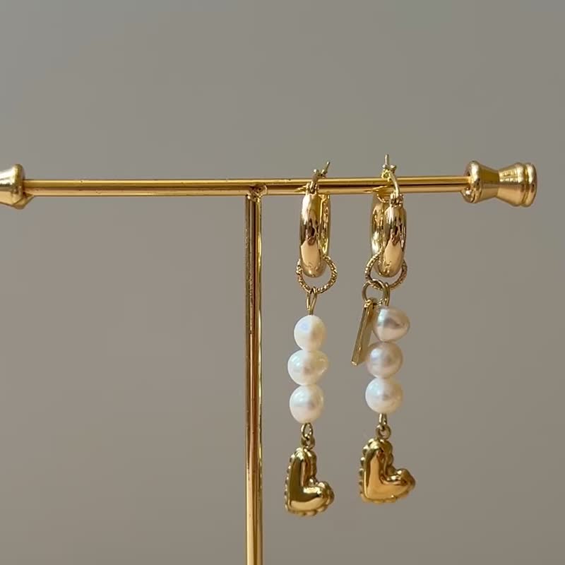 (Clip-On Convert) Elegant Baroque Pearls Long Earrings | Gifts 14K Gold-Plating - ต่างหู - ไข่มุก สีทอง