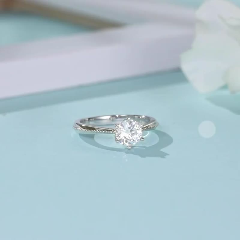 Moissanite Moissanite 1 carat engagement flower bud diamond ring Taipei store Cu - แหวนทั่วไป - วัสดุอื่นๆ 