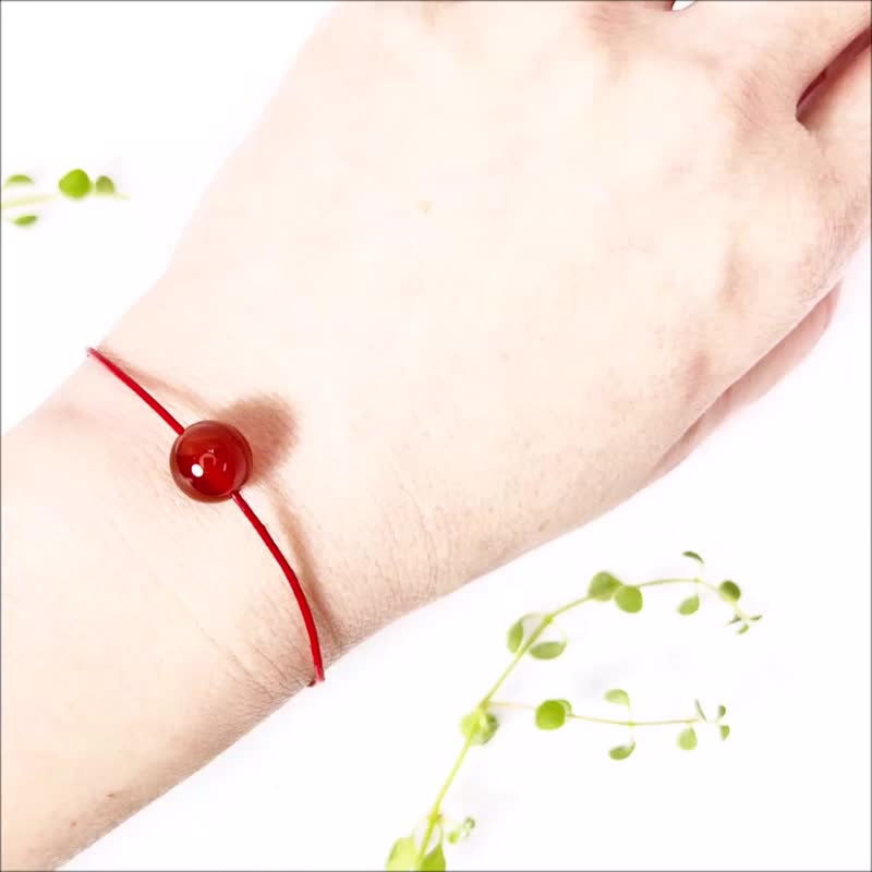 皮繩紅玉髓手鍊 幸運紅繩x生日寶石 七月誕生石 輕鬆收緊可調式 - 手鍊/手環 - 半寶石 多色
