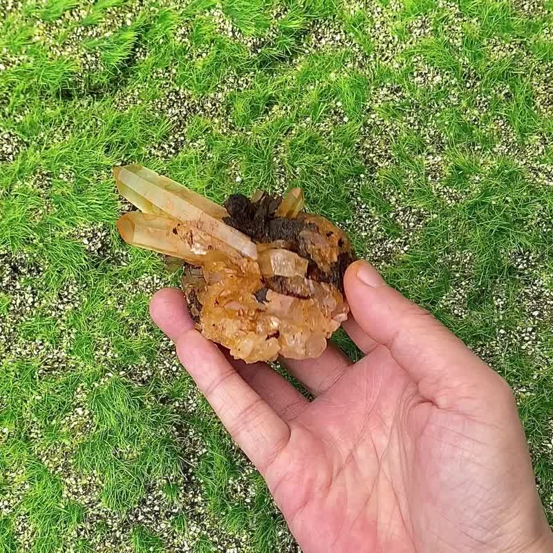 Natural old mine fortune citrine cluster//Citrine fortune attracts nobles// Lucky healing// - Items for Display - Crystal Yellow