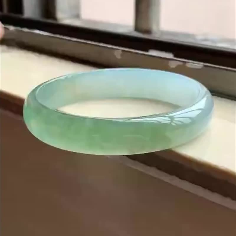 冰種翡翠玉鐲 天然翡翠 緬甸A玉玉鐲 • 冰種秋香翡翠福鐲 - 手鍊/手環 - 玉石 綠色