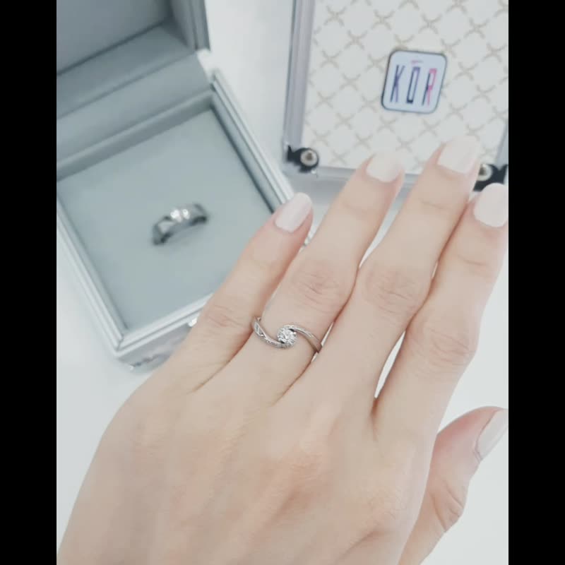 ダイヤモンドの結婚指輪 ラブ・スワール - ペアリング - ダイヤモンド シルバー