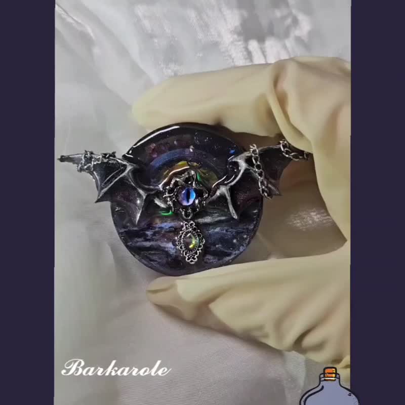 塗鴉怪物系列之狀態異常 手工滴膠流沙吊飾 - 吊飾/掛飾 - 樹脂 藍色