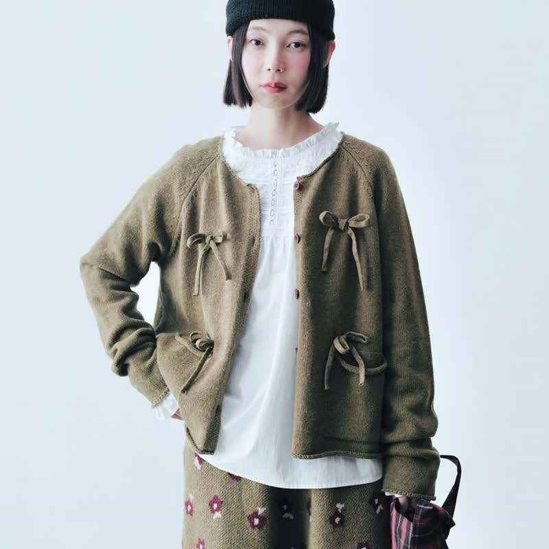 Olive green bow wool knitted jacket/sweater - สเวตเตอร์ผู้หญิง - ขนแกะ สีเขียว