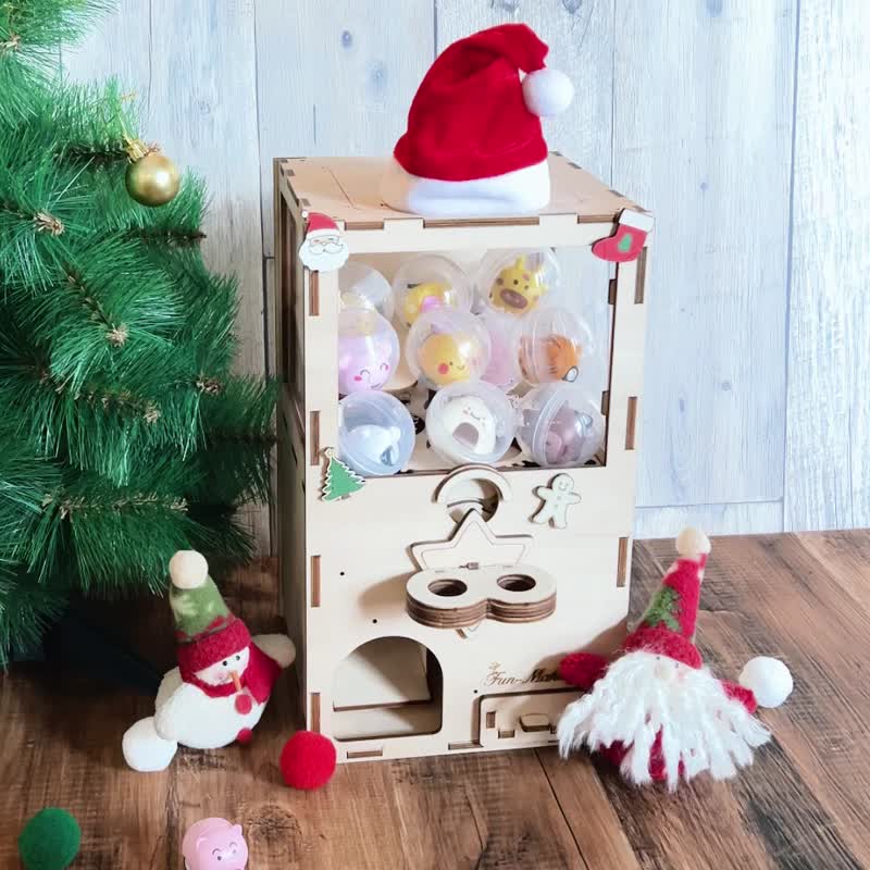 [DIY handmade gift] Cute wooden coin-operated gashapon machine - give away 15 gashapon customized New Year gifts - งานไม้/ไม้ไผ่/ตัดกระดาษ - ไม้ สึชมพู