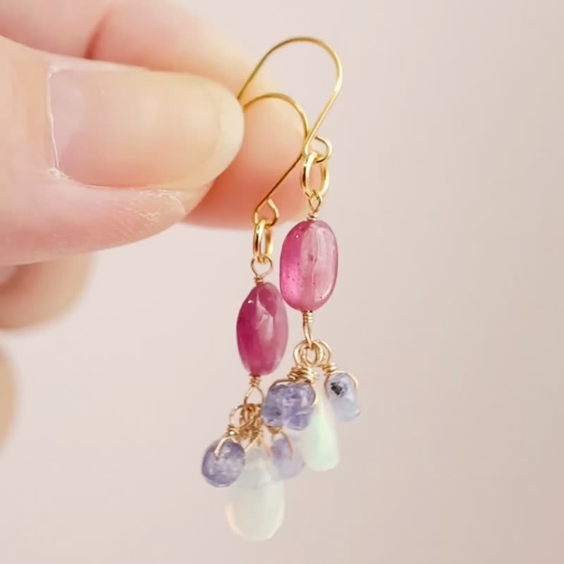 Ruby, Opal, Tanzanite, Pierced Clip-On, Pierced Earring Charms - ต่างหู - หิน สีแดง