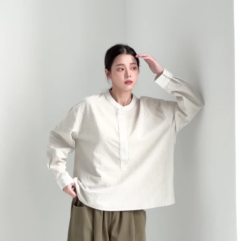 【Simply Yours】Striped Color Block Shirt Gray F - Women's Shirts - Cotton & Hemp Gray