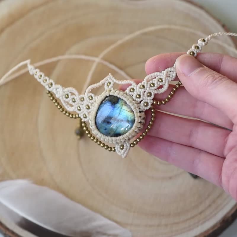 White labradorite necklace, bohemian wedding jewelry, macrame necklace - 項鍊 - 寶石 白色
