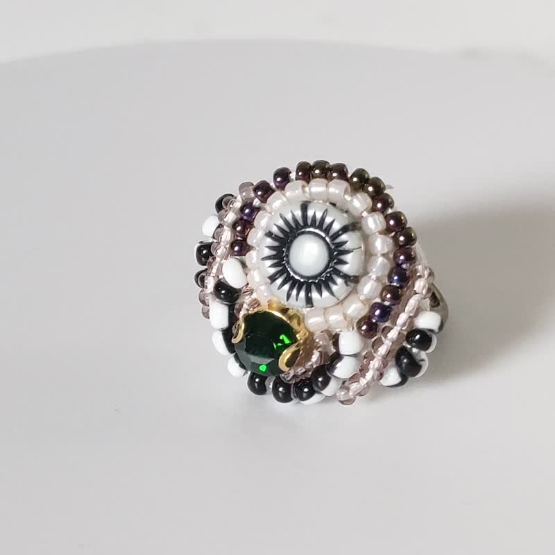 Talkative Ring 25 Free Size Bead Embroidery Ring Flower Bijou Black White Colorful Multicolor - General Rings - Plastic Black