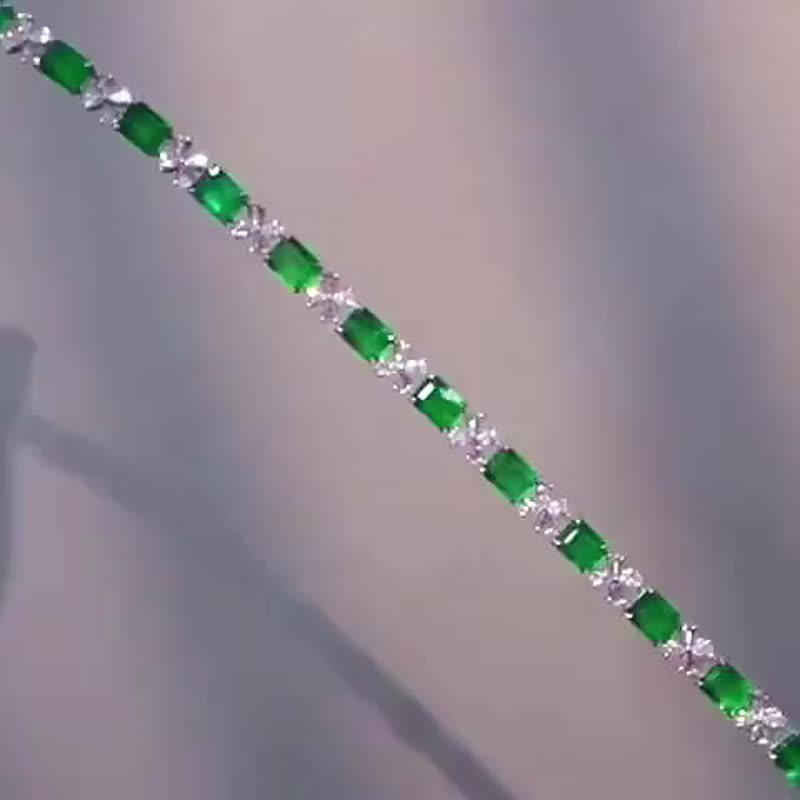 Emerald bracelet 6.25 carats - สร้อยข้อมือ - เครื่องเพชรพลอย 